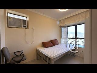 Discovery Bay - Discovery Bay Phase 5 Greenvale Village Greenburg Court (Block 2) 2 05