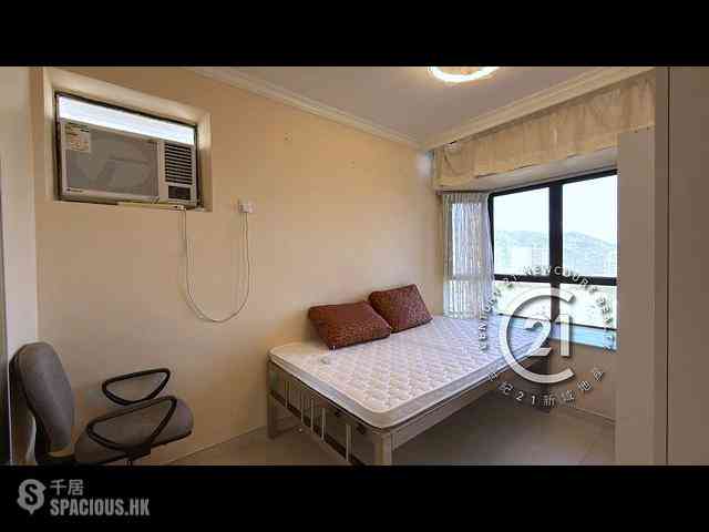 Discovery Bay - Discovery Bay Phase 5 Greenvale Village Greenburg Court (Block 2) 2 05