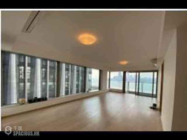 Fortress Hill - Harbour Glory Block 1 01