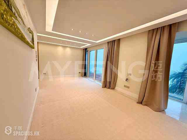 The Peak - 28, Gough Hill Road 05