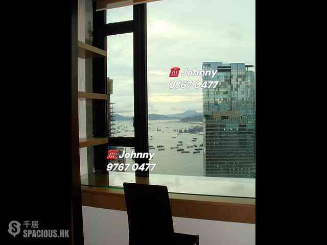 West Kowloon - The Arch Star Tower (Block 2) 01