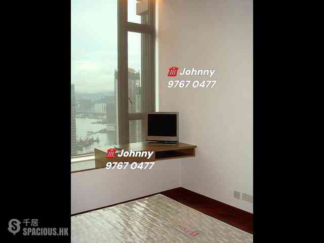 West Kowloon - The Arch Star Tower (Block 2) 06