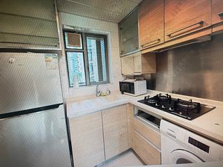 Wan Chai - The Zenith Phase 1 Block 1 04