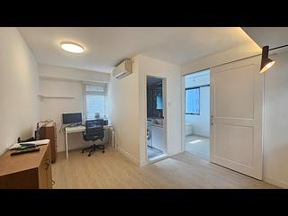 Wan Chai - Hang Shun Mansions 09