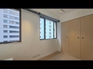 Wan Chai - Hang Shun Mansions 12