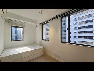 Wan Chai - Hang Shun Mansions 13