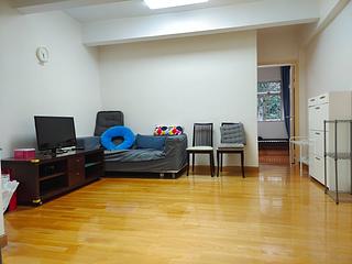 Shek Tong Tsui - Whitty Street Court Block 30-36, Whitty Street 02