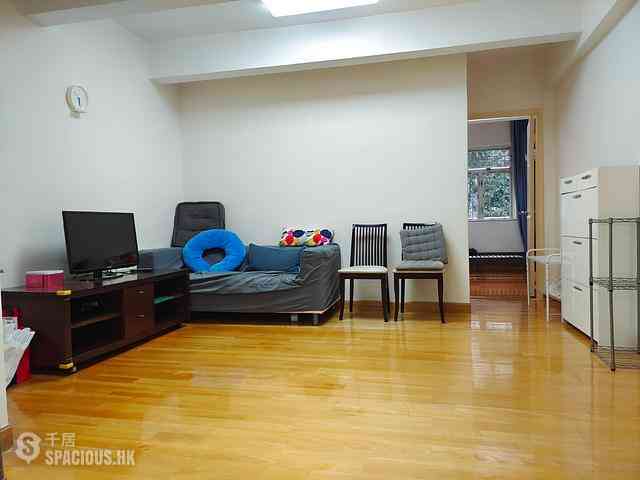Shek Tong Tsui - Whitty Street Court Block 30-36, Whitty Street 02