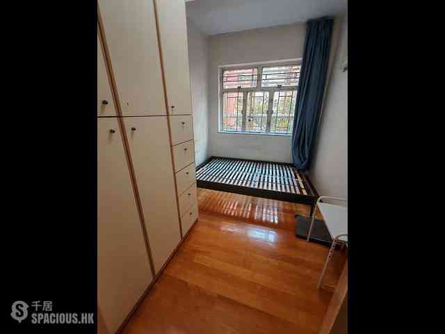 Shek Tong Tsui - Whitty Street Court Block 30-36, Whitty Street 05