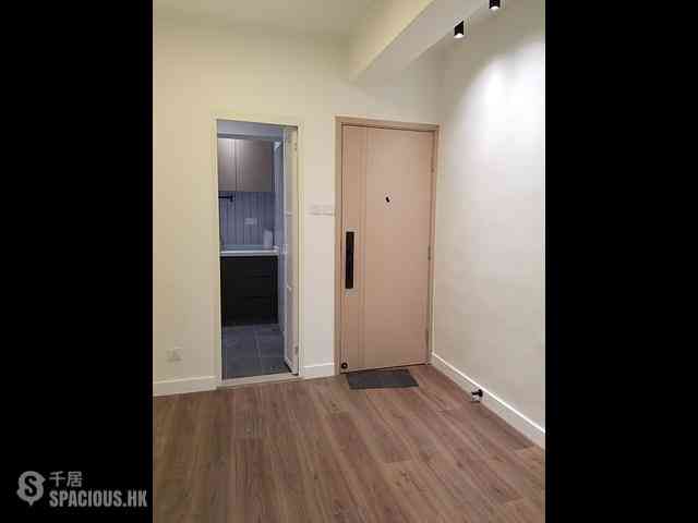 Sai Ying Pun - 2-4, Chung Ching Street 02