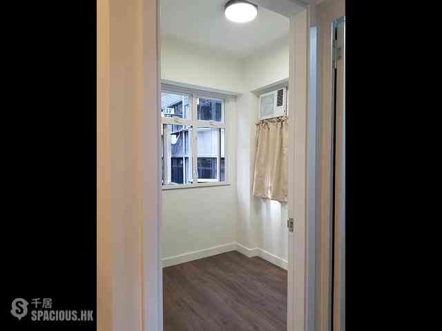 Sai Ying Pun - 2-4, Chung Ching Street 03