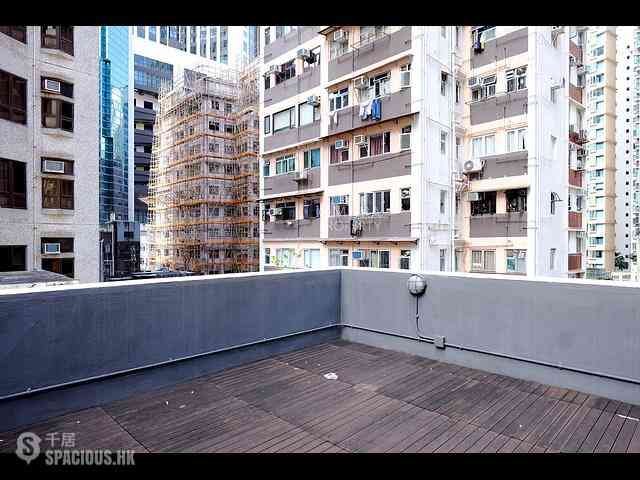 Wan Chai - Yee Hor Mansion 19