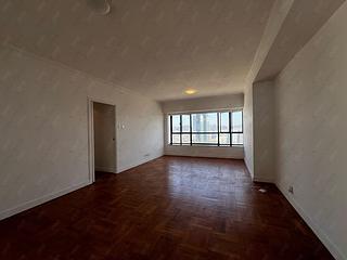 Mid Levels Central - The Grand Panorama Block 2 05