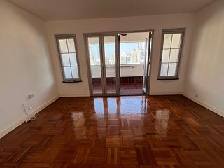 Mid Levels Central - Wing Hong Mansion 05