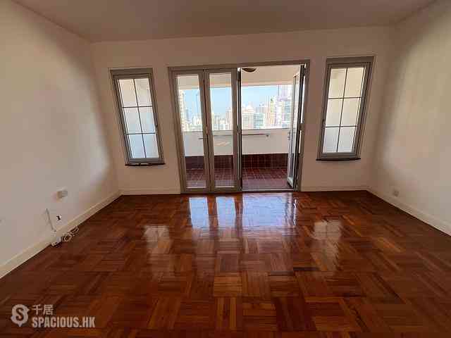 Mid Levels Central - Wing Hong Mansion 05