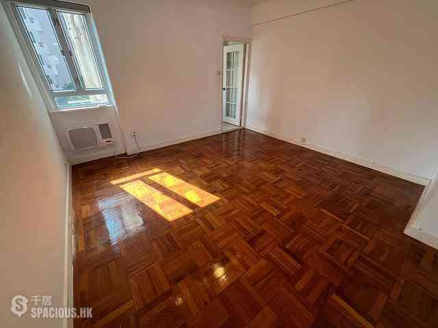 Mid Levels Central - Wing Hong Mansion 08