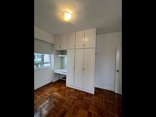 Mid Levels Central - Wing Hong Mansion 11
