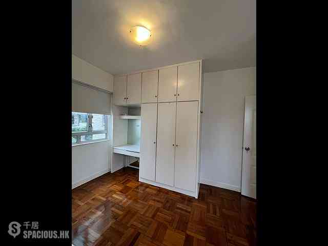 Mid Levels Central - Wing Hong Mansion 11