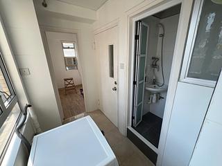 Mid Levels Central - Wing Hong Mansion 15