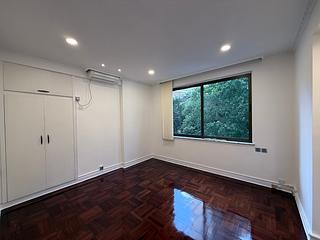 Stubbs Road - Bellevue Court 09