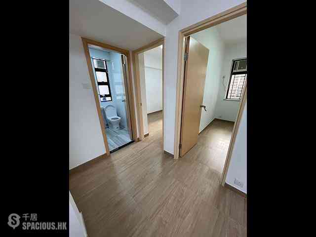 Causeway Bay - Pearl City Mansion Block C 04