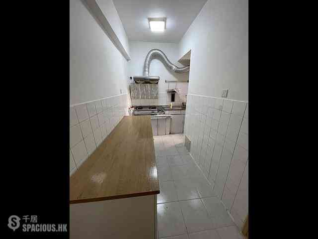 Causeway Bay - Pearl City Mansion Block C 08