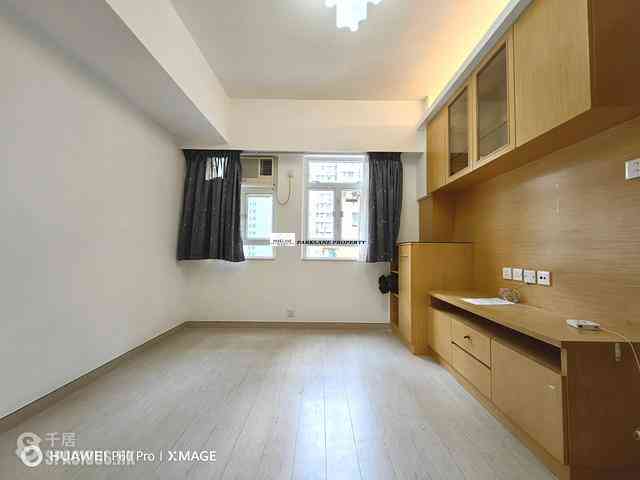 Wan Chai - Lok Ku House 01