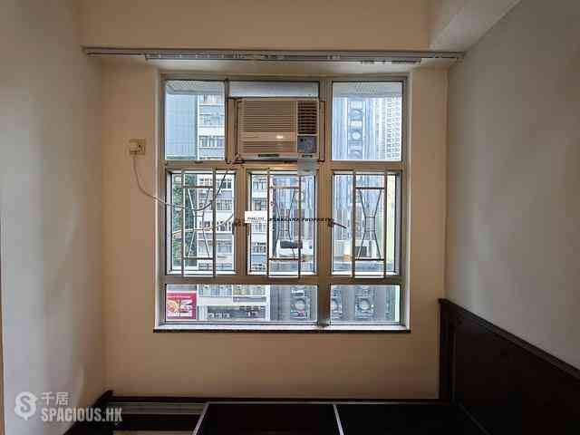 Wan Chai - Eastman Court 06