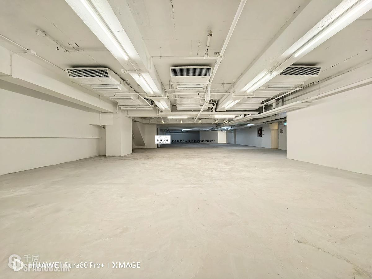Wan Chai - OTB Building 01