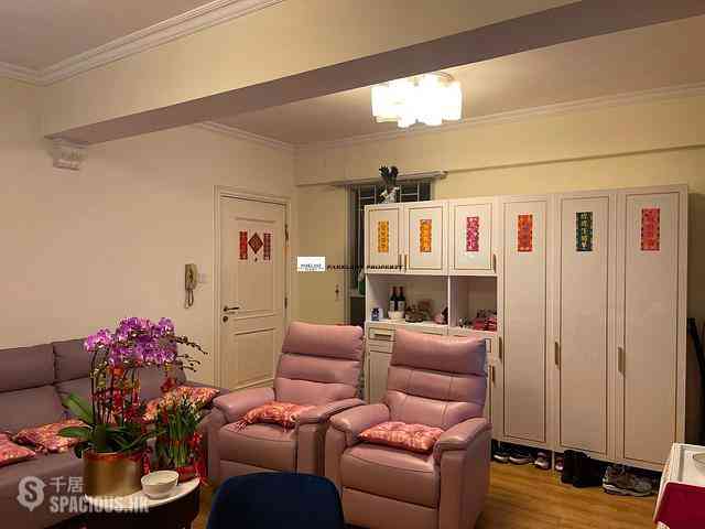 Causeway Bay - Lockhart House 04