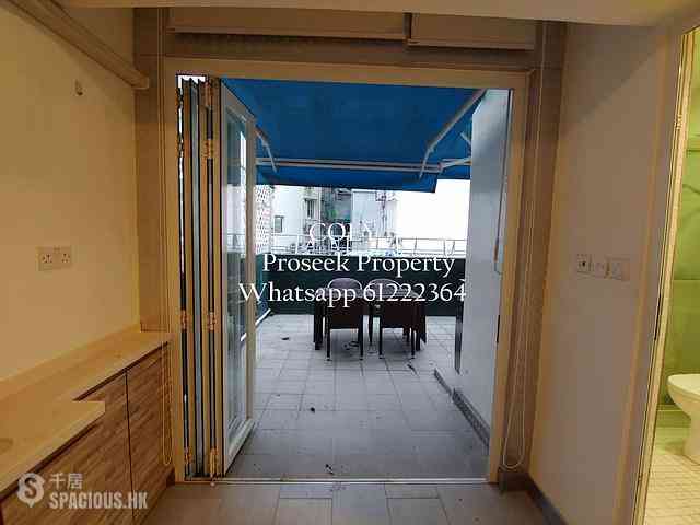 Central - 28-32, Gough Street 08