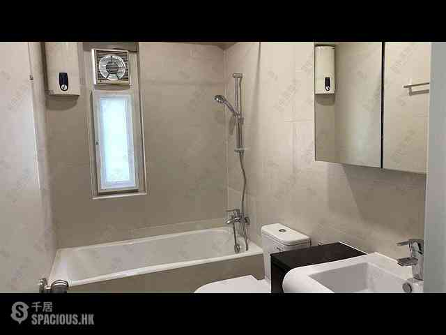 Mid Levels Central - Pearl Gardens Block AB 03