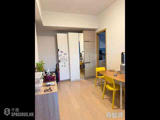 Tseung Kwan O - Twin Peaks Block 2 04