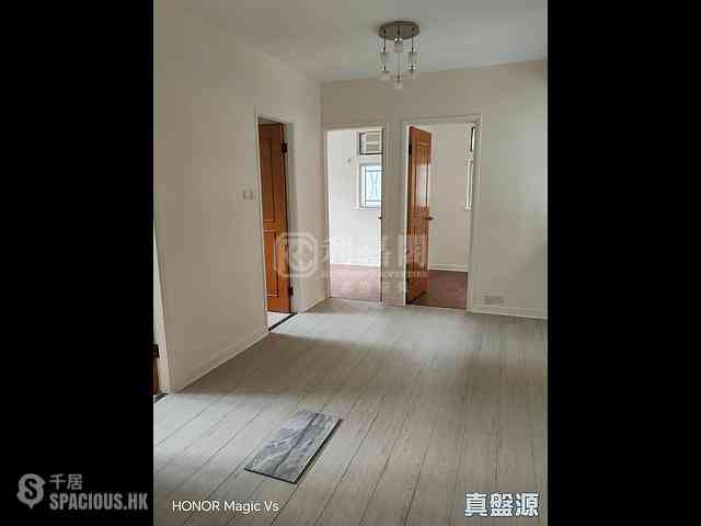 Tai Hang - Lily Court 01