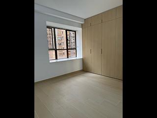 Sai Ying Pun - Ning Yeung Terrace Block A 06