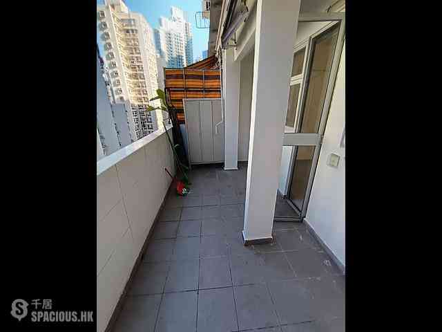 Wan Chai - Everwin Mansion 01