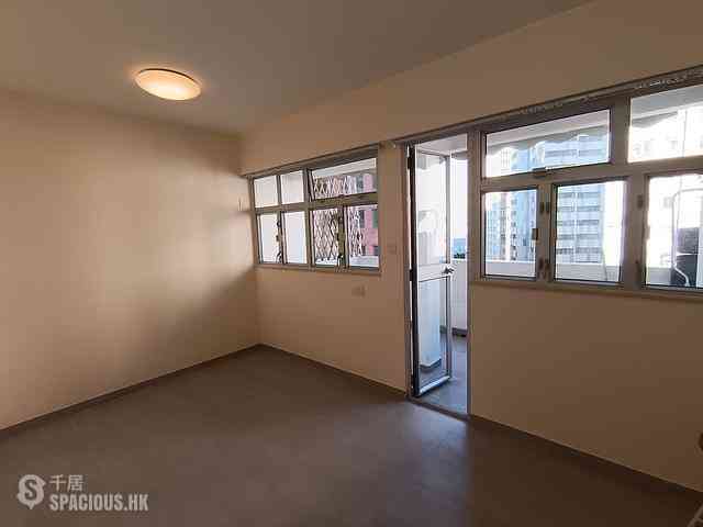 Wan Chai - Everwin Mansion 02
