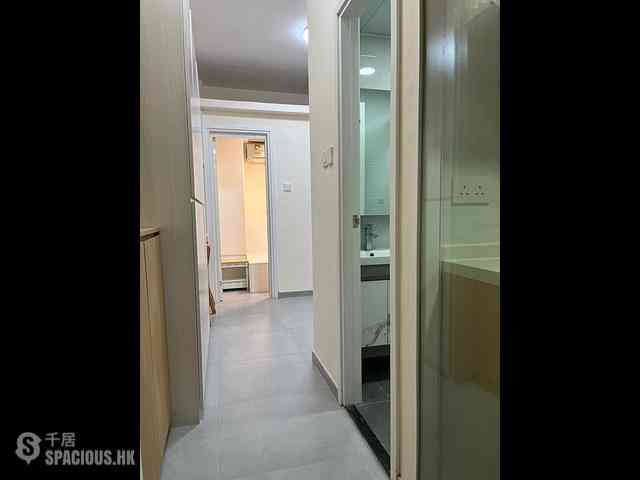 Wan Chai - Everwin Mansion 02