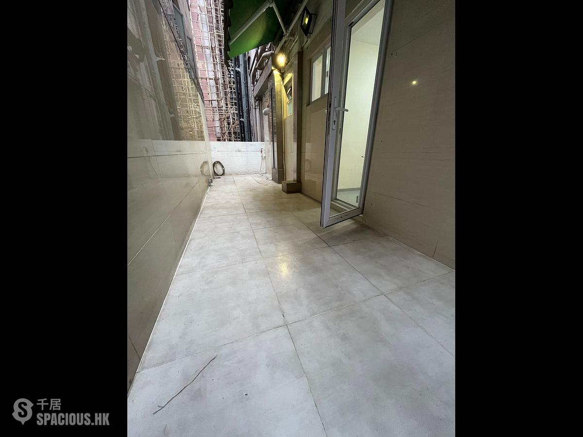 Wan Chai - Everwin Mansion 01
