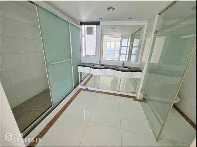 Pok Fu Lam - Villa Cecil 06
