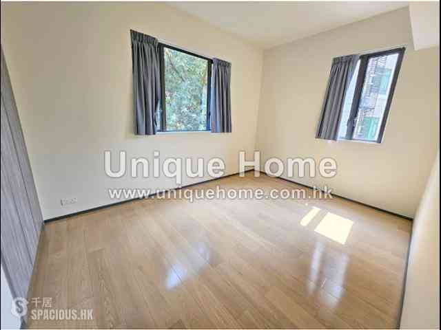 Repulse Bay - South Bay Villas 07