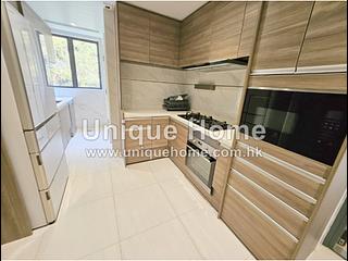 Repulse Bay - South Bay Villas 09
