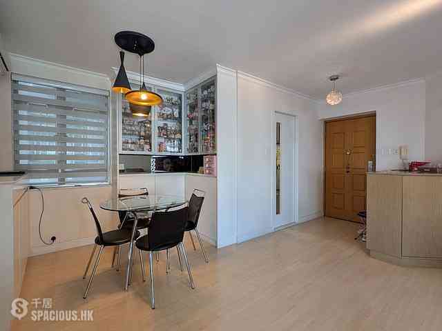 North Point - Island Place Block 2 02