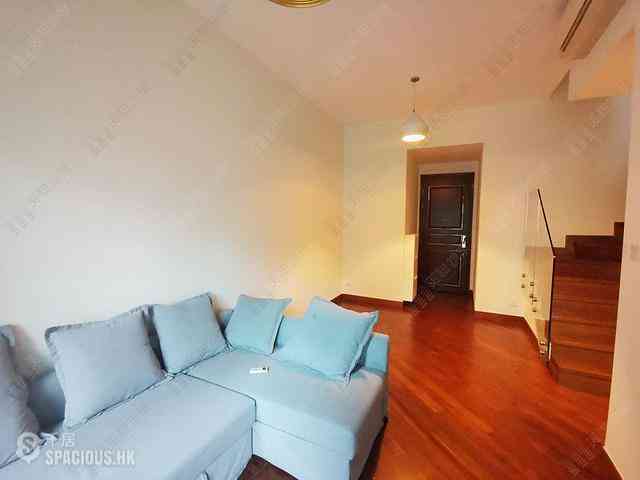 Wan Chai - The Avenue Phase 2 Block 3 02