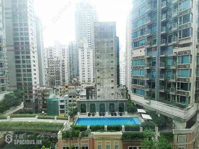 Wan Chai - The Avenue Phase 2 Block 3 06