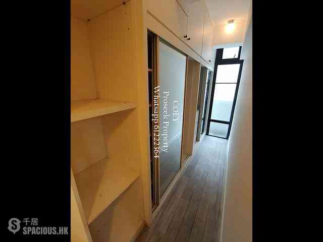 Central - 41-43, Gough Street 38
