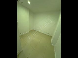 Soho - Caravan Court 05