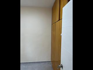 Wan Chai - Kam Fook Mansion 08