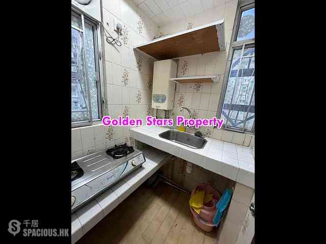 Sai Ying Pun - Wing Wah Building 05