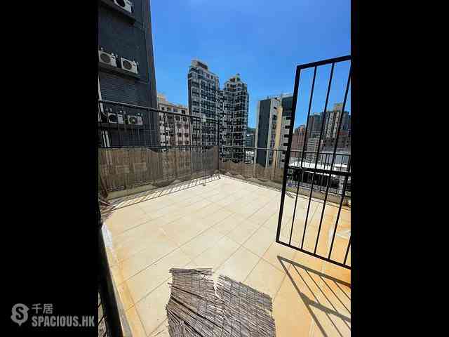 Sai Ying Pun - Wing Cheung Building 03